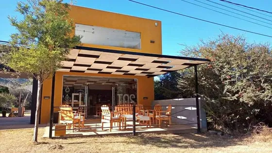 Cafetería Y Venta De Regionales