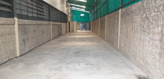 En Alquiler Anexo De Galpon Castillete 270 Mts2 1 Baño Oficina Almacenaje De Mercancía Seca Entrada Independiente Solo Clientes