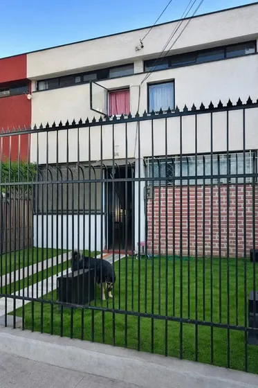 Casa Venta 4 Dormitorios 2 Baños San Joaquín Metro Bio Bio