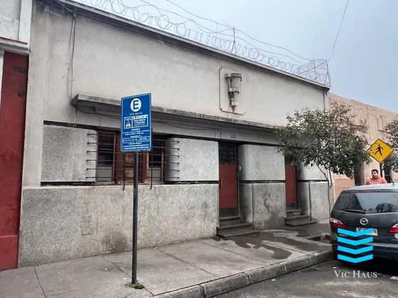 Oportunidad Casa En Sector De Meiggs, 170 Mts 2 De Terreno