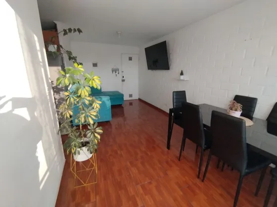 Disponible A La Venta Departamento De 3 D/1 B A Pasos De Est