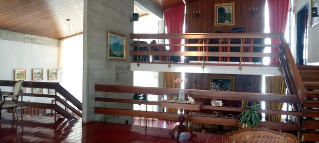 Encantadora Quinta En Prados Del Este