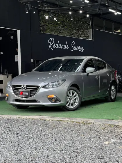 Mazda 3 2.0 Touring At