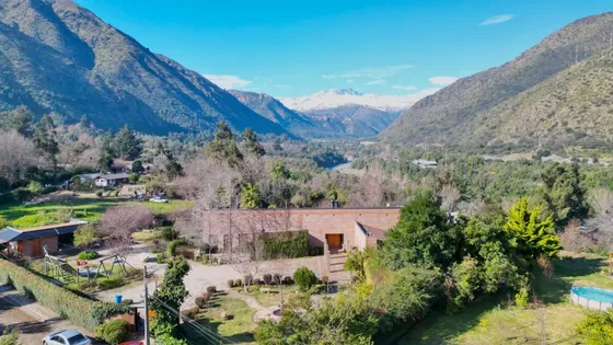 Casa Única En El Sector Del Canelo
