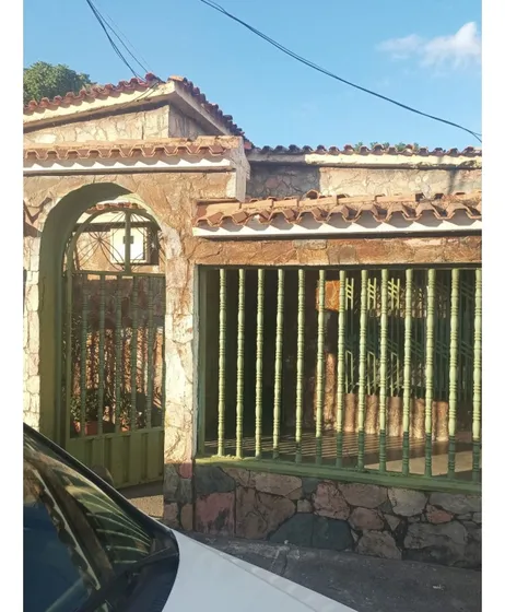 Casa En El Sector Las Colinas - Barinas Ve31-001lc-rper