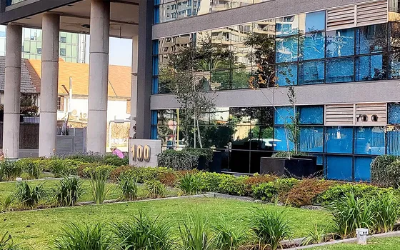 Oficina 2 Ambientes Y 1 Estacionamiento Badajoz