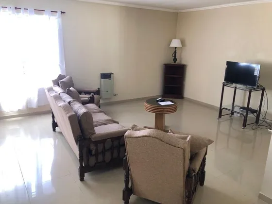 Casa Venta 4 Ambientes Lujan