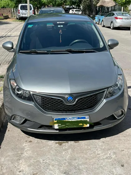 Geely 515 1.5 Full 4 P
