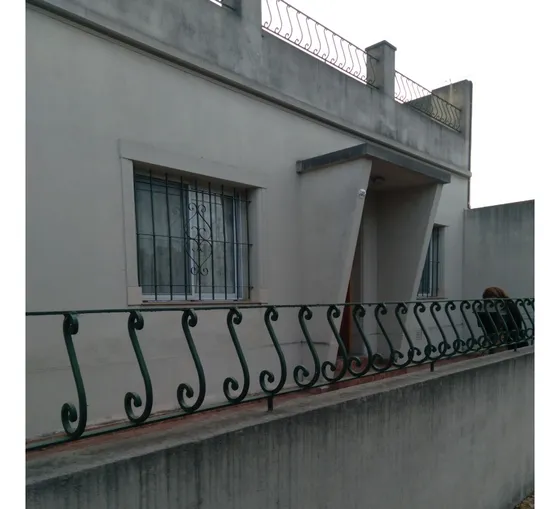 Casa 4 Ambientes Mas Un Departamento Con Entrada Independiente