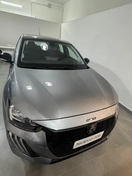 Peugeot 208 1.0t Allure Pack