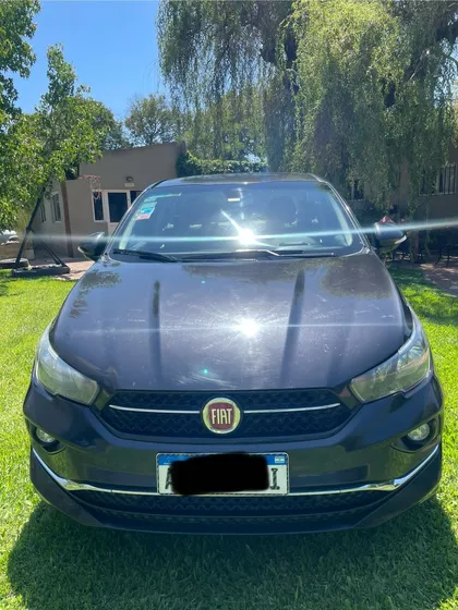 Fiat Cronos 1.8 16v Precision Pack Premium
