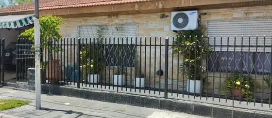 Casa En Padua Escucha Ofertas!! Lote De 12,5 X 20 Ideal Duplex!!! Toma Permuta En La Costa!!