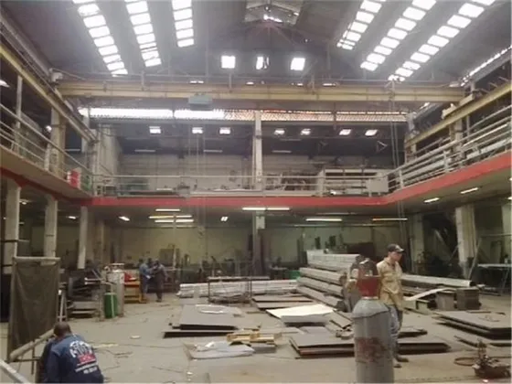 Venta Bodega Esquinera Cali Porvenir, Zona Industrial