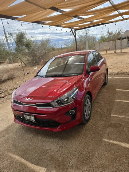 Kia Rio 1.6 L Sedan At