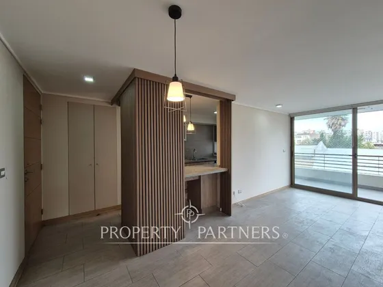 Arriendo: Moderno Y Funcional Con Espacios Comunes...