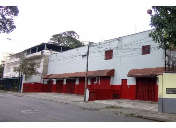 Se Vende Local Comercial 1450m2 San Benardino 0246