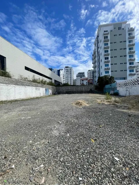 Terreno/ Solar Alquiler En Ensanche Naco