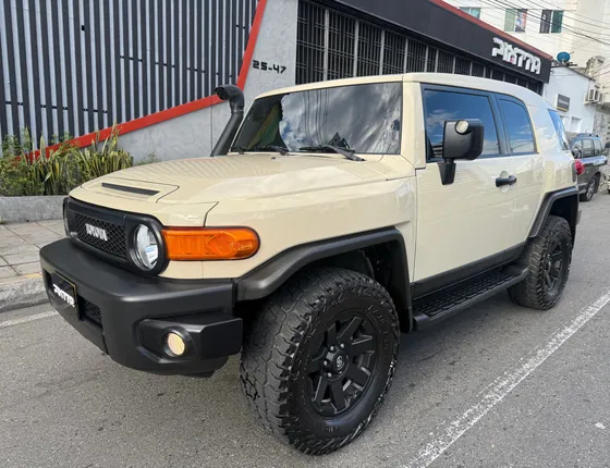 Toyota Fj Cruiser 4.0 V6 Final Edition 4x4