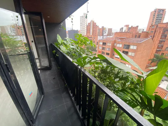 Se Alquilas Hermoso Apartamento En Laureles (ml)