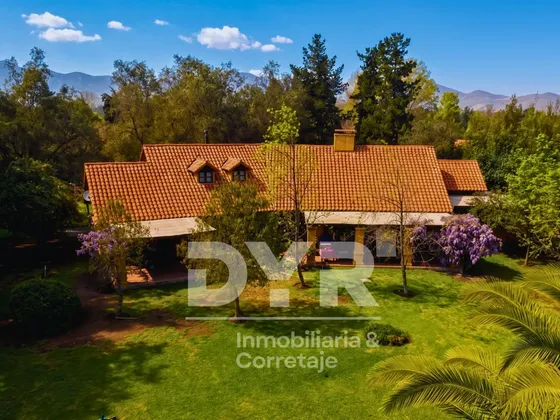 Amplia Casa En Condominio Cerrado Chicureo