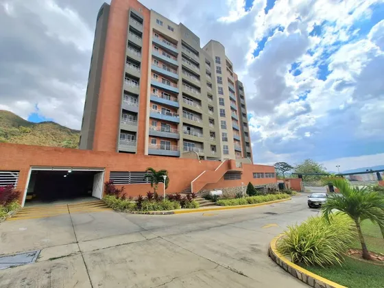 Venta Apartamento En Conj. Resid. La Pedregosa, Mañongo.