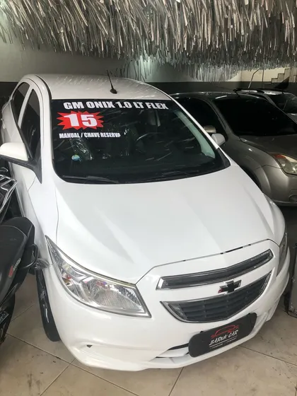 Chevrolet Onix 1.0 Lt 5p