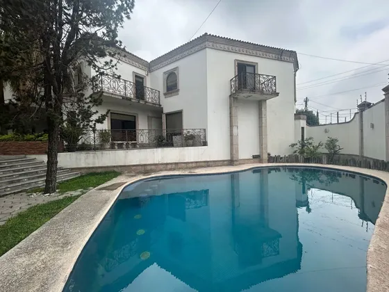 Casa En Venta Cumbres 6° Sector