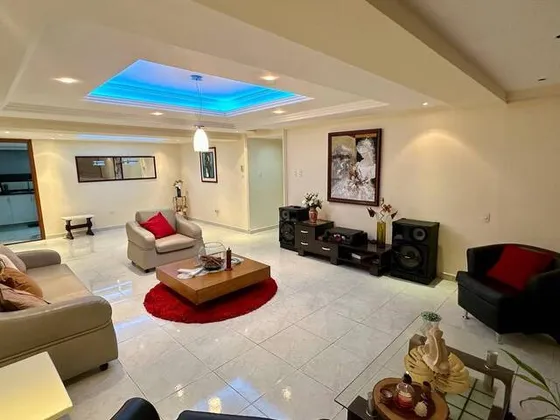 Annic Coronado Vende Apartamento La Trigaleña Edificio Churún Merú Ref. 279441