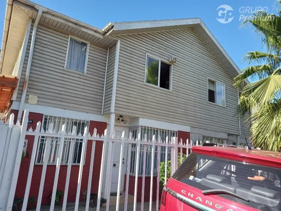 Venta Casa 2 Pisos 4d 2b 2e Jardines De Santa María Maipú