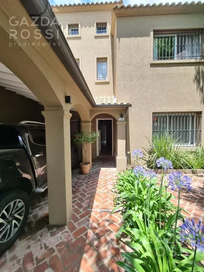 Casa En Adrogue