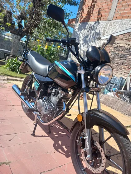 Descripción Motor: Monocilíndrico 4t De Alto Rendimiento. Ci