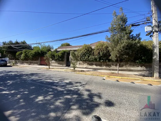 Se Vende Amplia Casa Para Remodelar 277m2 Útiles Sobre 760m2
