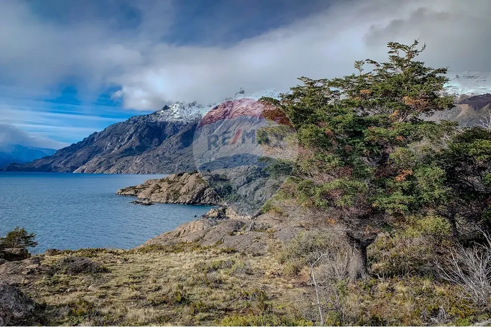 Parcela 1.0 ha en Puerto Guadal, Vistas Campo Hielo Norte