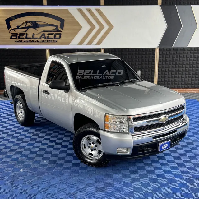 Chevrolet Silverado Ls