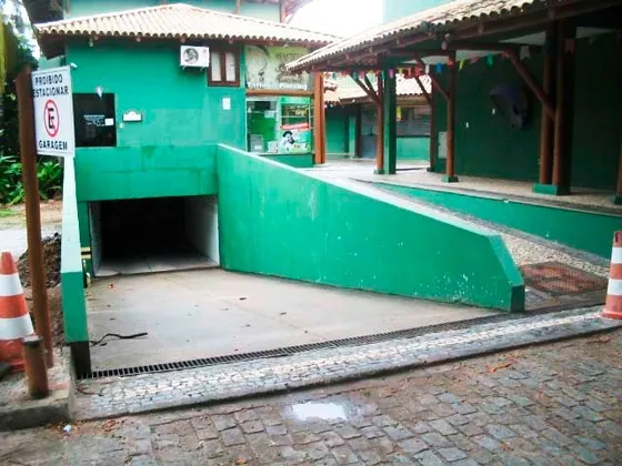 Garagem Exclusiva Subsolo Praia Do Forte - Bahia