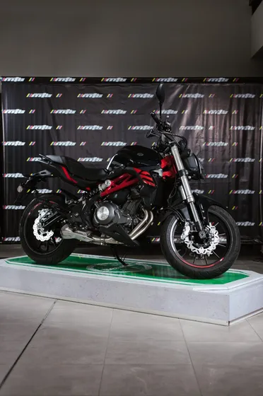 Benelli 302 S Año 2024
