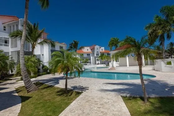 Apartamentos Con Linea Blanca Listos Para Entregar En Punta Cana, White Sands