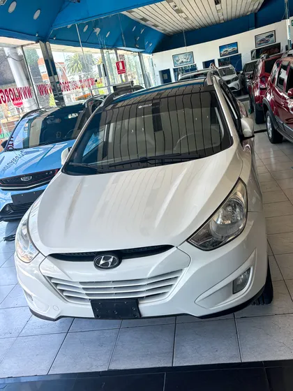 Hyundai Tucson 2.0 Gl 6at 2wd