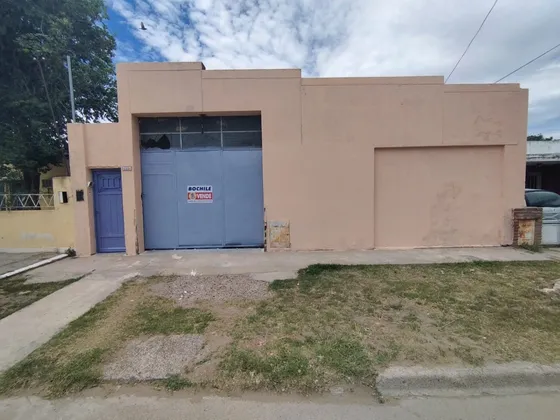 Entre Rios 1848-galpón Y Casa En Venta