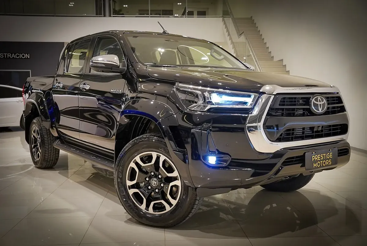 Toyota Hilux SRX 2026 0 km