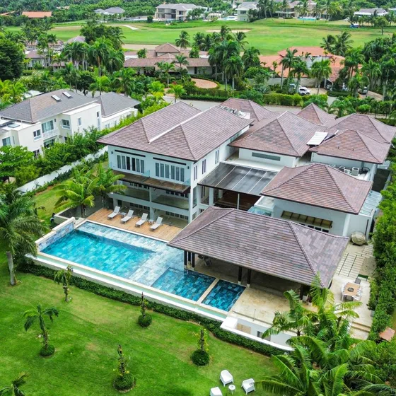 Hermosa Villa Ubicada En Casa De Campo  La Romana 