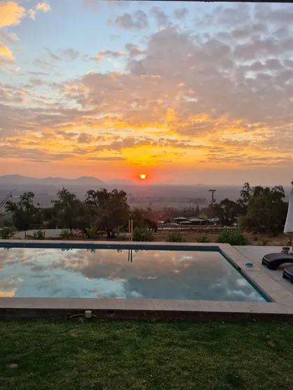 Parcela Con Gran Terreno Y Hermosas Vistas Pirque Condominio
