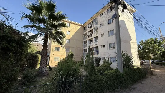 Los Andes Venta Departamento Condominio Monte Verde