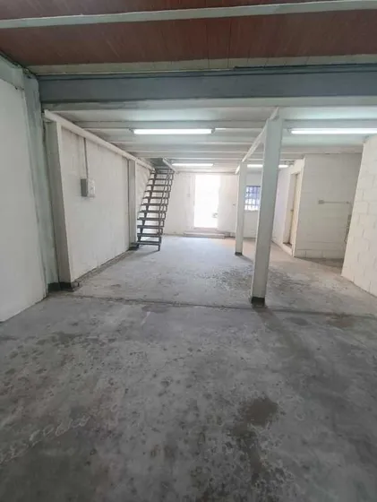 Se Alquila Galpón Con Oficina En Urb Industrial Castillito (yb)