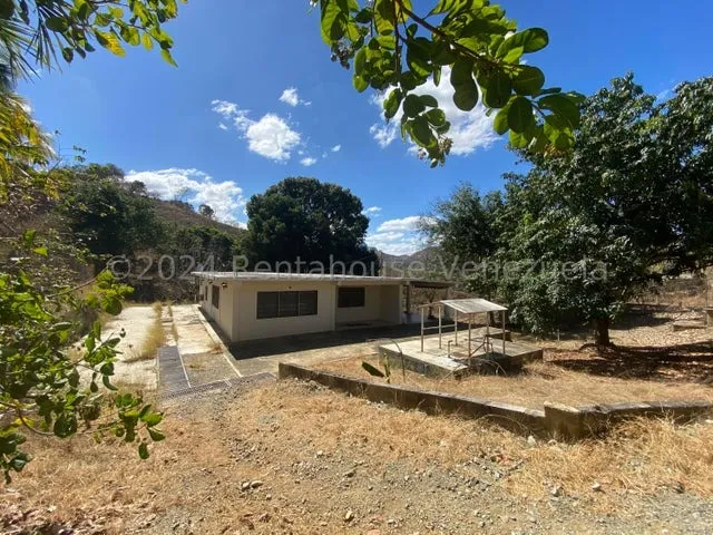 Gbf 24-16744 Vendo Casa Con Terreno Villa De Cura Urb Villa Virginia Llama Ya.