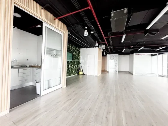 Arriendo Moderna Oficina Alto Standard, El Golf, Las Condes