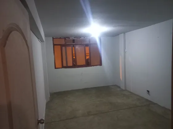  Alquilo Habitación Tranquila Y Segura  S/.220 Mensuales