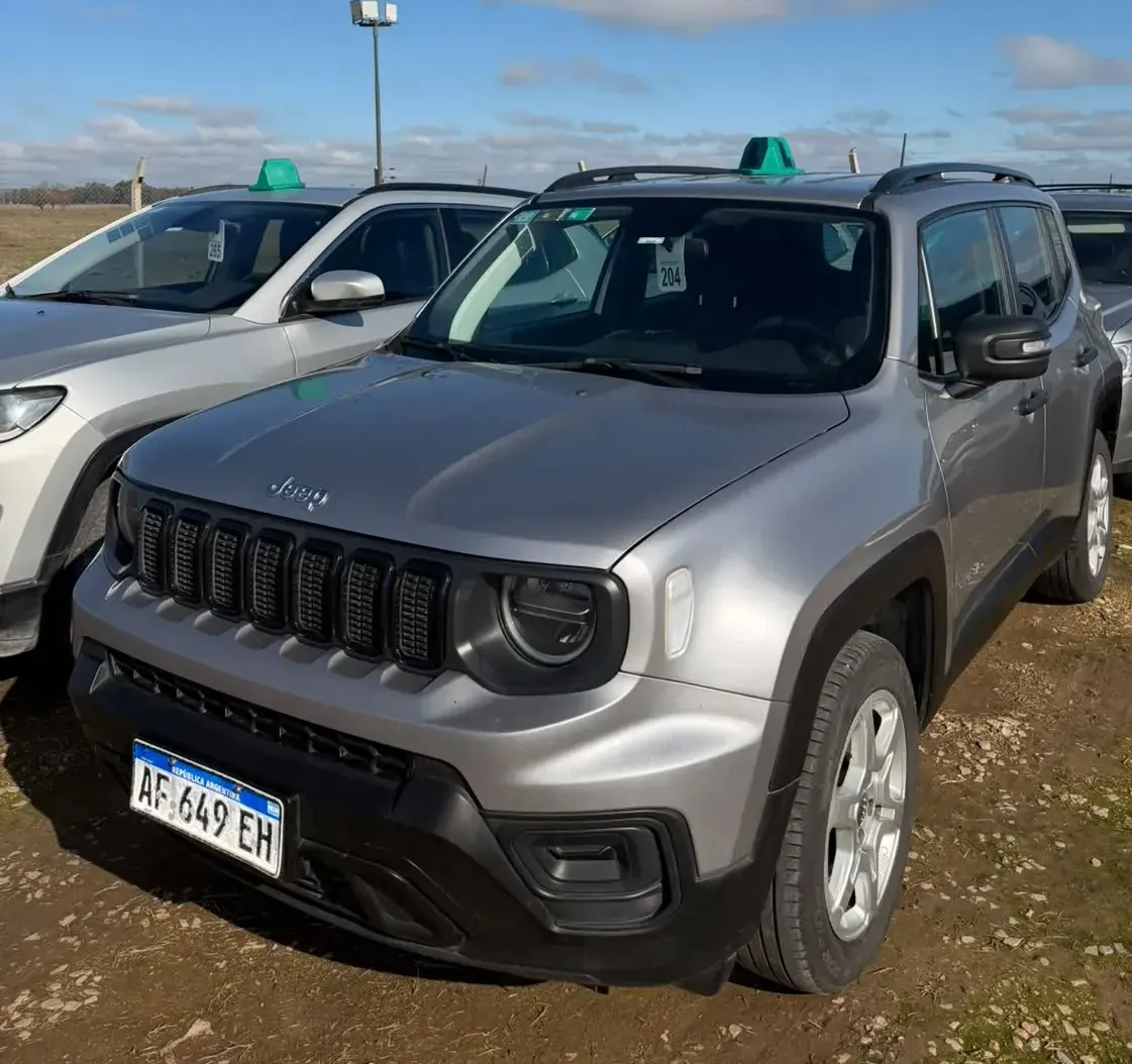 Jeep Renegade 1.8 Sport At6