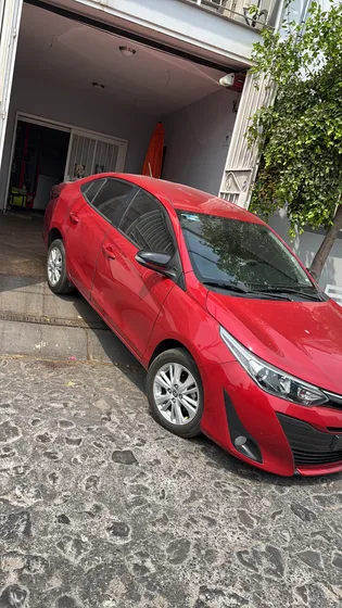 Toyota Yaris 1.5 Core At Sedan Cvt