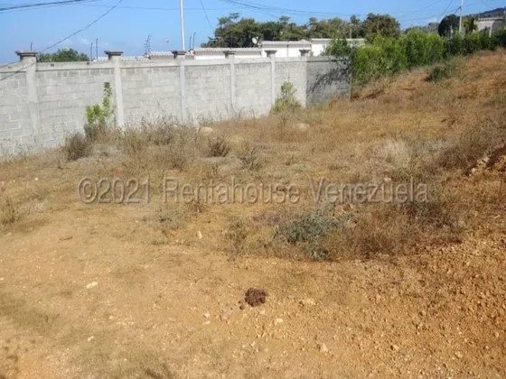 Milagros Inmuebles Terreno Venta Cabudare Lara Tarabana Economica Residencial Economico Comercial Código Inmobiliaria Rent-a-house  25-5417
